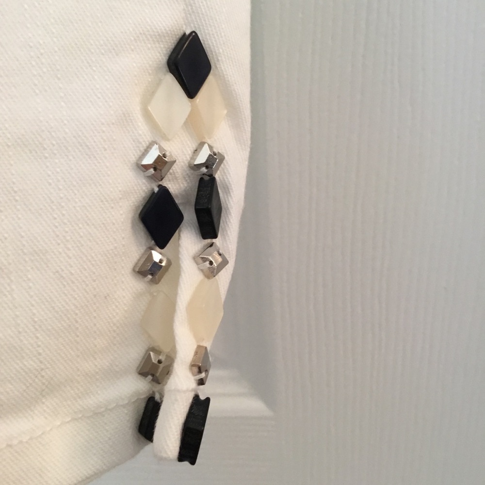 Ruby Rd White Jean Capris Size22W - Picture 3 of 3